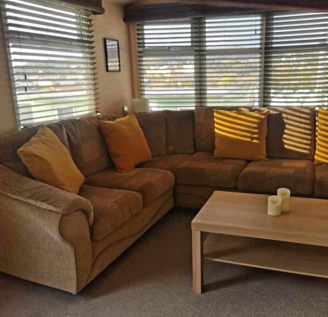Wonderful 2 Bedroom Mobile Home Aberystwyth Extérieur photo